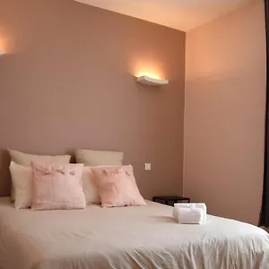 Hotel Le Lys, Lacrouzette